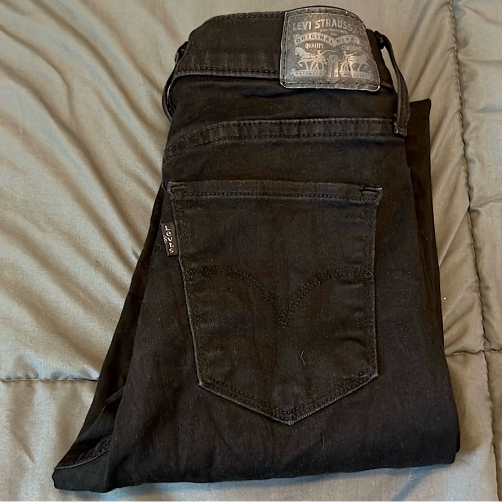 Levi’s 311 Shaping Skinny Jean Black Wash Size 27